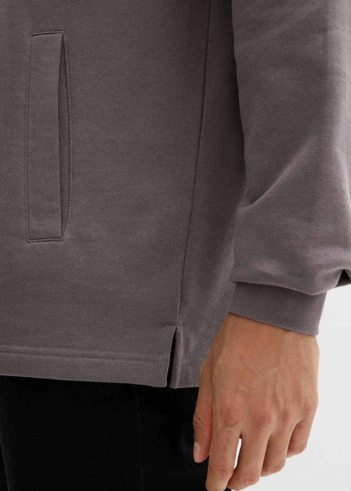 bonprix Sweat|Sportbekleidung|Sweatshirt mit praktischen Taschen und geradem Saum aus reiner Bio-Baumwolle grau