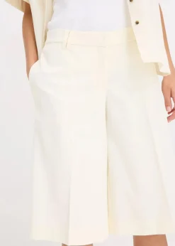 taillierte Shorts|bonprix New