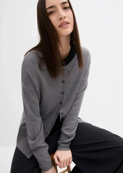 Taillierte Strickjacke aus Viskose-Mix|bonprix Hot