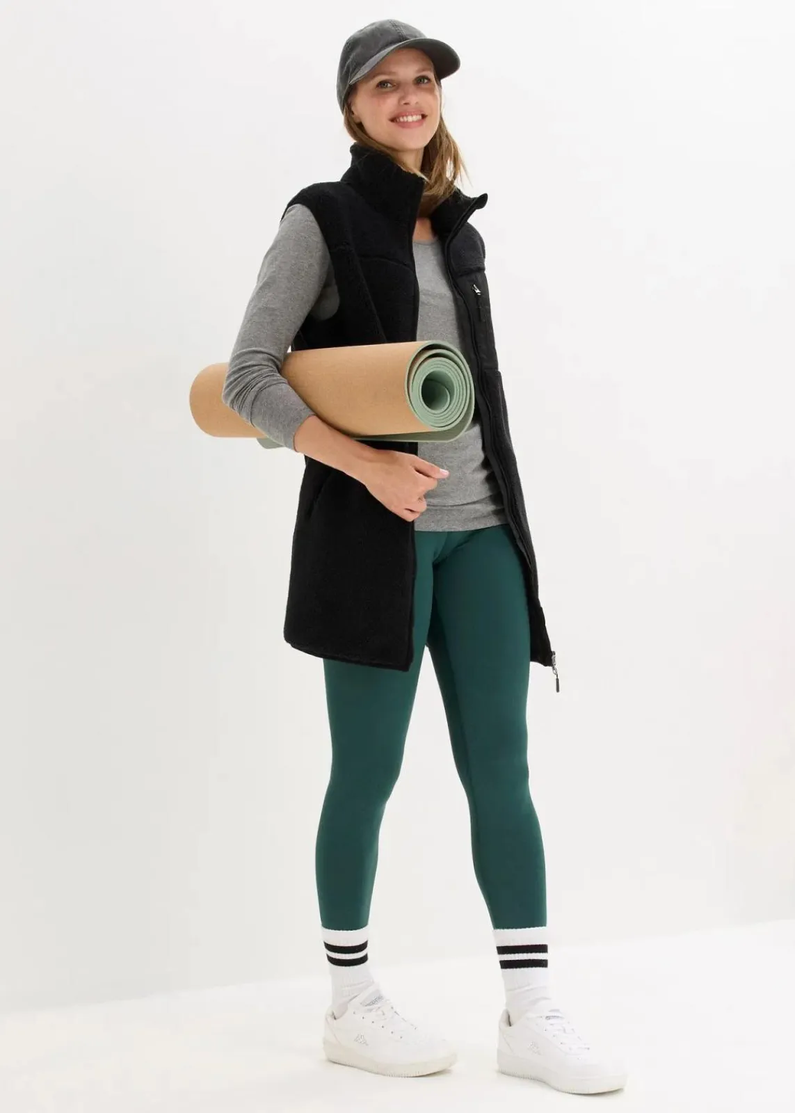 bonprix Jacken & Mäntel|Sweat|Teddy-Fleece Weste schwarz