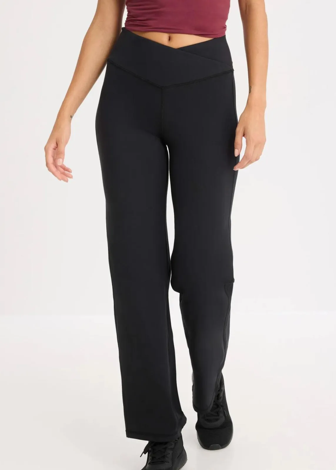 Thermo Sport-Hose aus weichem Material, gerades Bein|bonprix Clearance