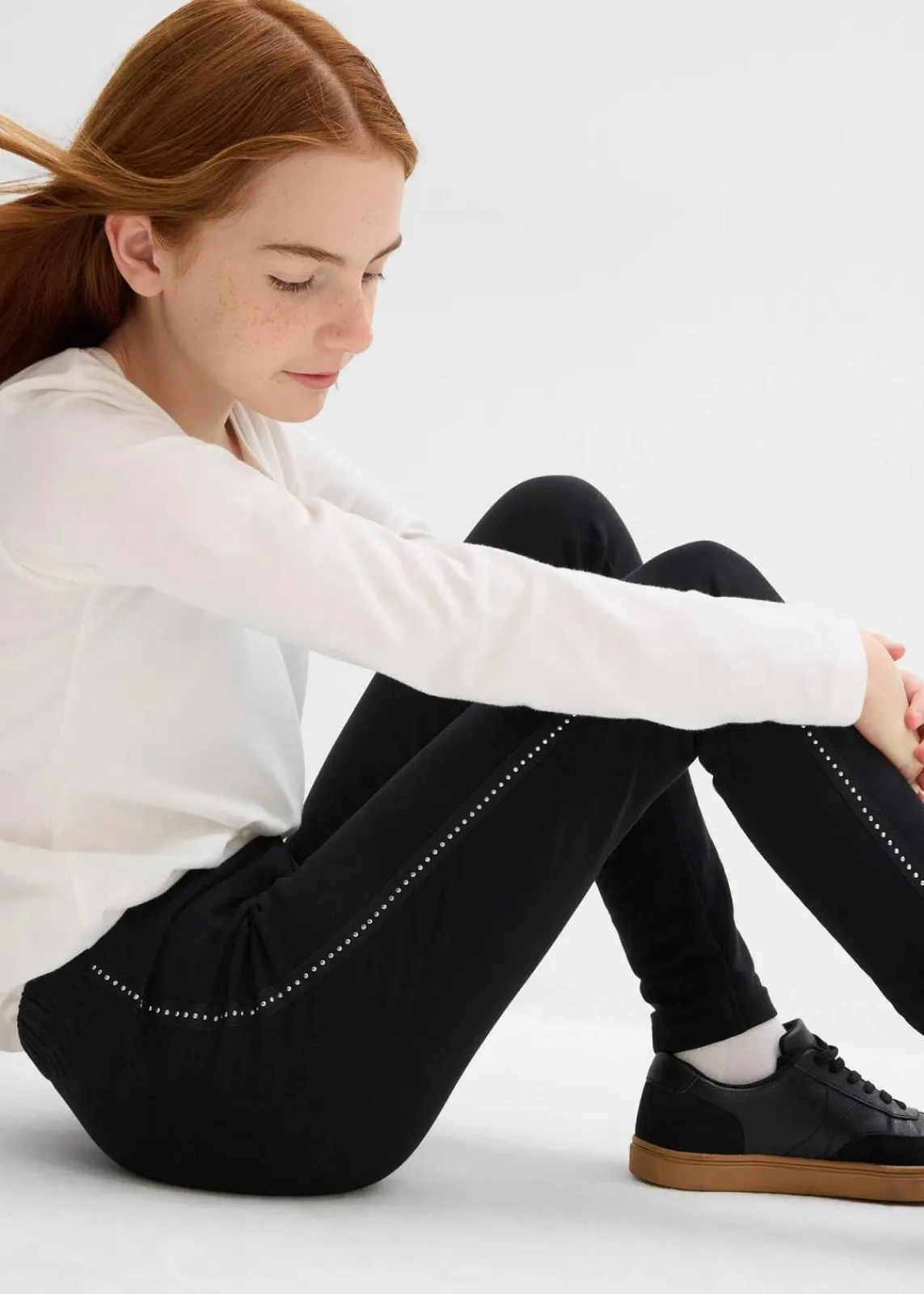 bonprix Mädchen 9-16 Jahre·Hosen & Leggings|Thermo-Leggings mit Nietenband schwarz