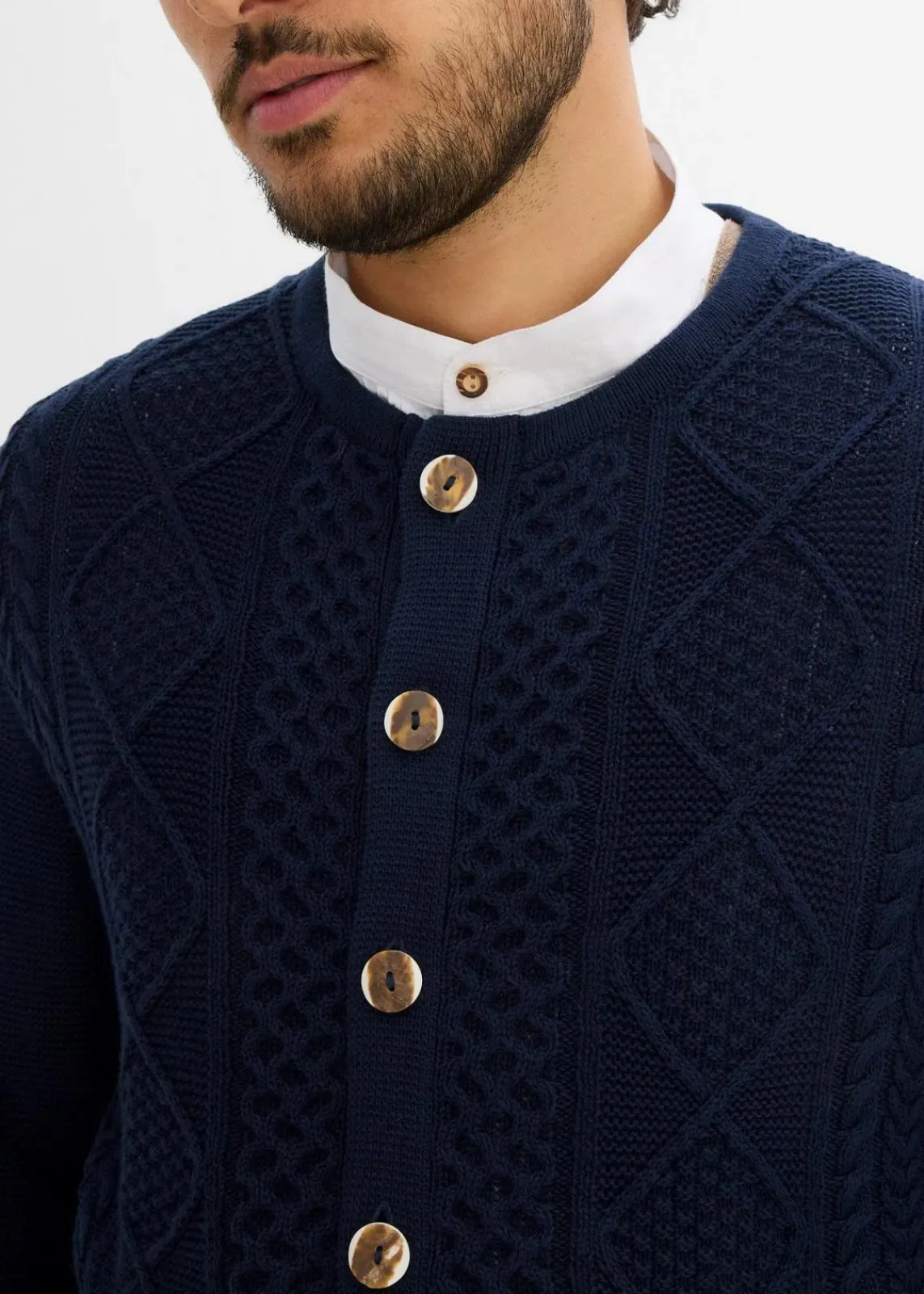 Trachten-Strickjacke aus weichem Baumwollmix|bonprix Clearance