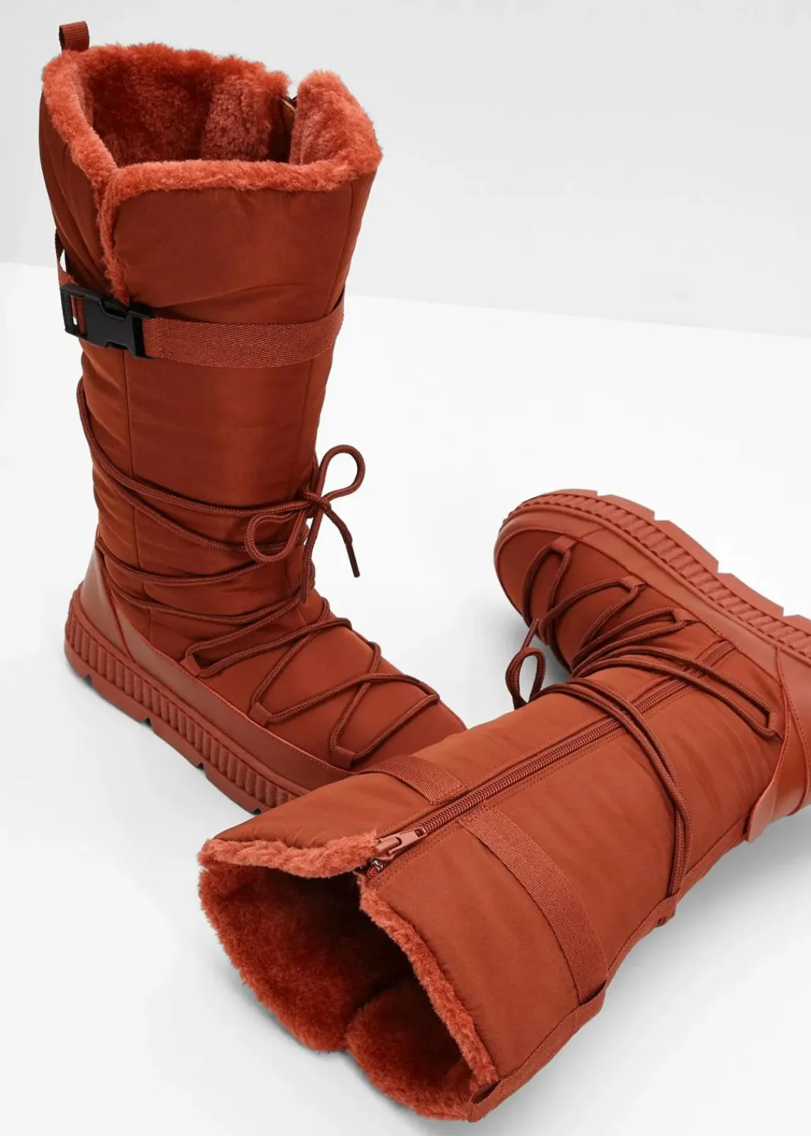 bonprix Outdoorbekleidung|Sport- & Trekkingschuhe|Trekking-Boots karminrot