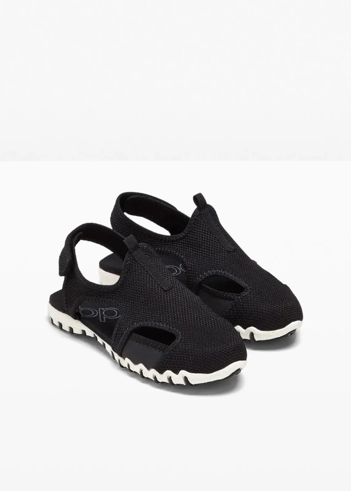 Trekkingsandalen mit Profilsohle|bonprix Clearance