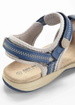 Trekkingsandalen mit Profilsohle|bonprix Discount