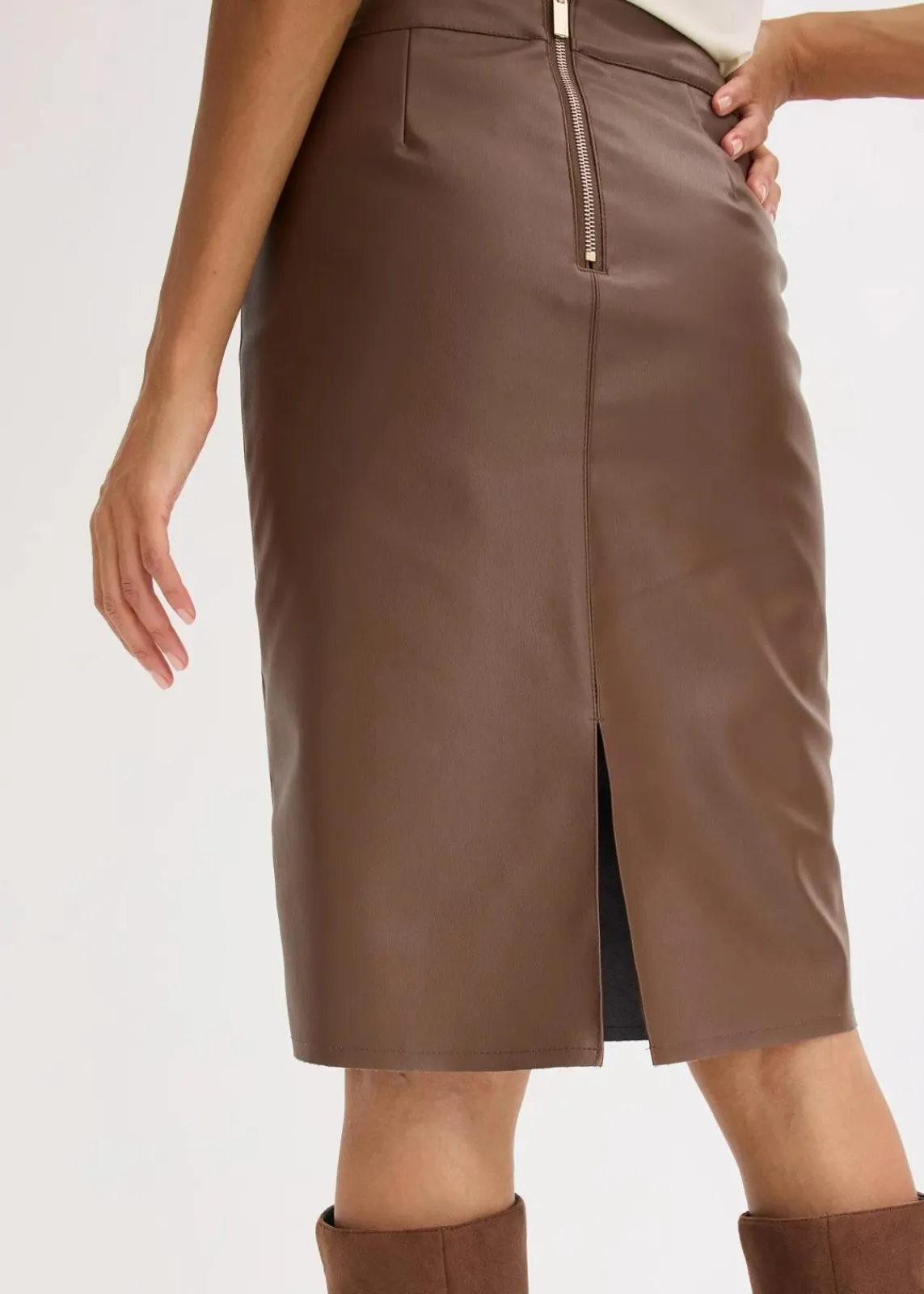 bonprix Bekleidung·Sportbekleidung|Röcke|Trendiger Lederimitat-Bleistiftrock braun