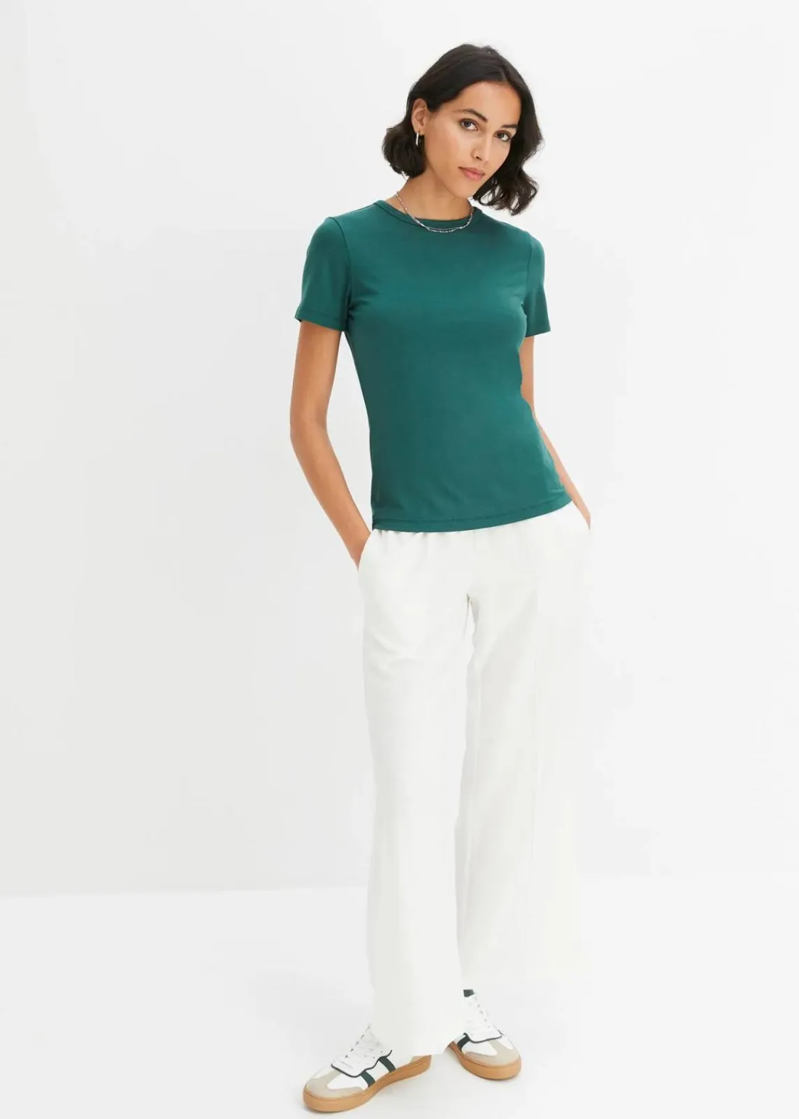 bonprix Nachhaltigere Materialien|Shirts & Tops|T-Shirt aus fließender Viskose mattgrün