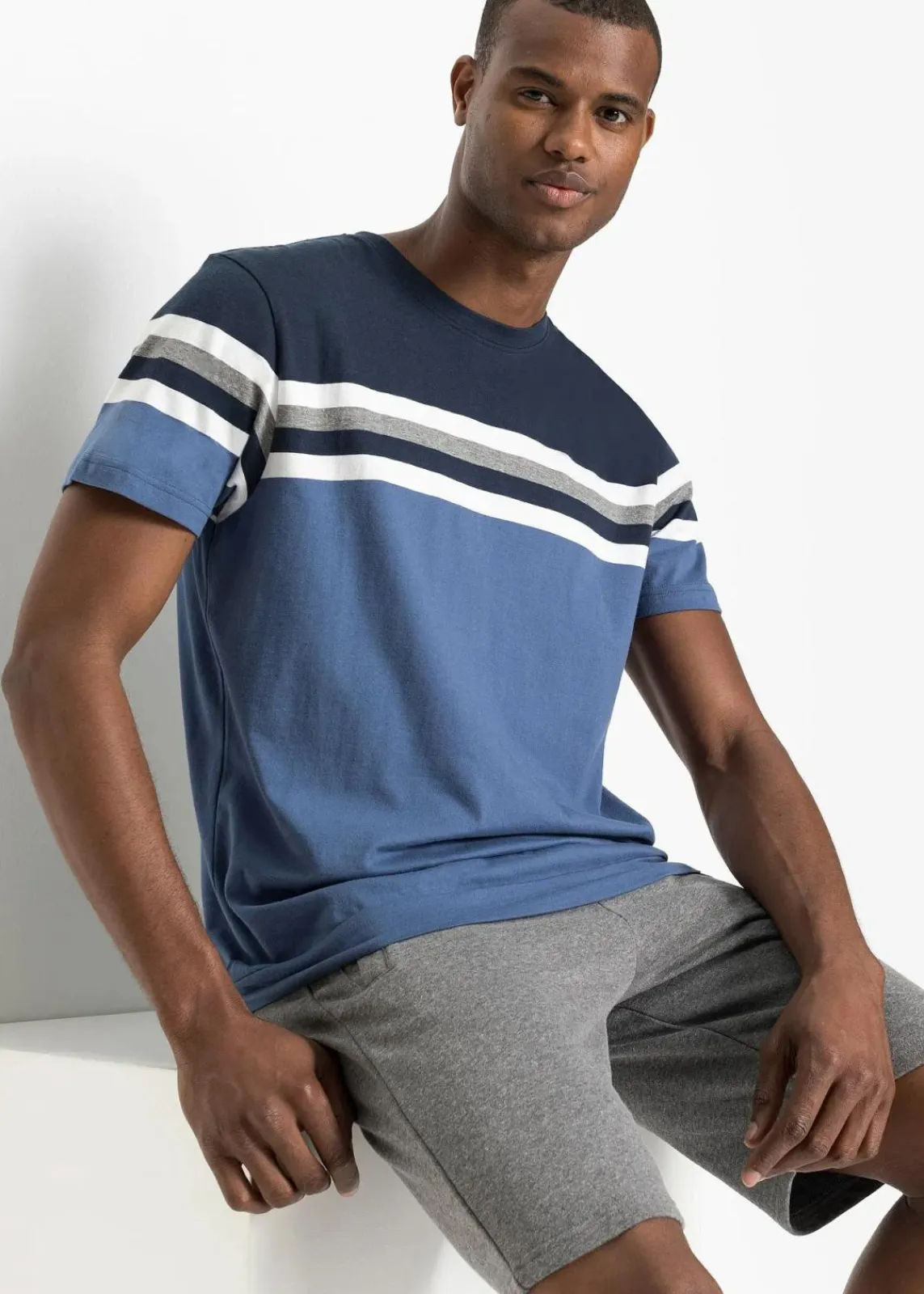 bonprix Große Größen|Shirts & Polos|T-Shirt aus reiner Baumwolle hellindigo gestreift