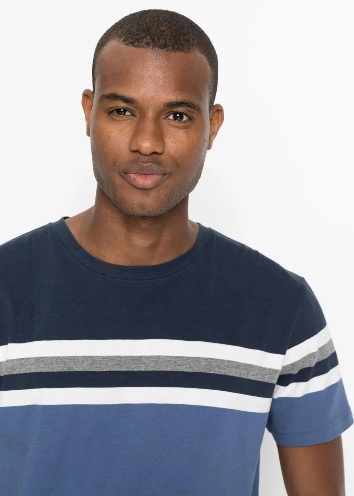 bonprix Große Größen|Shirts & Polos|T-Shirt aus reiner Baumwolle hellindigo gestreift