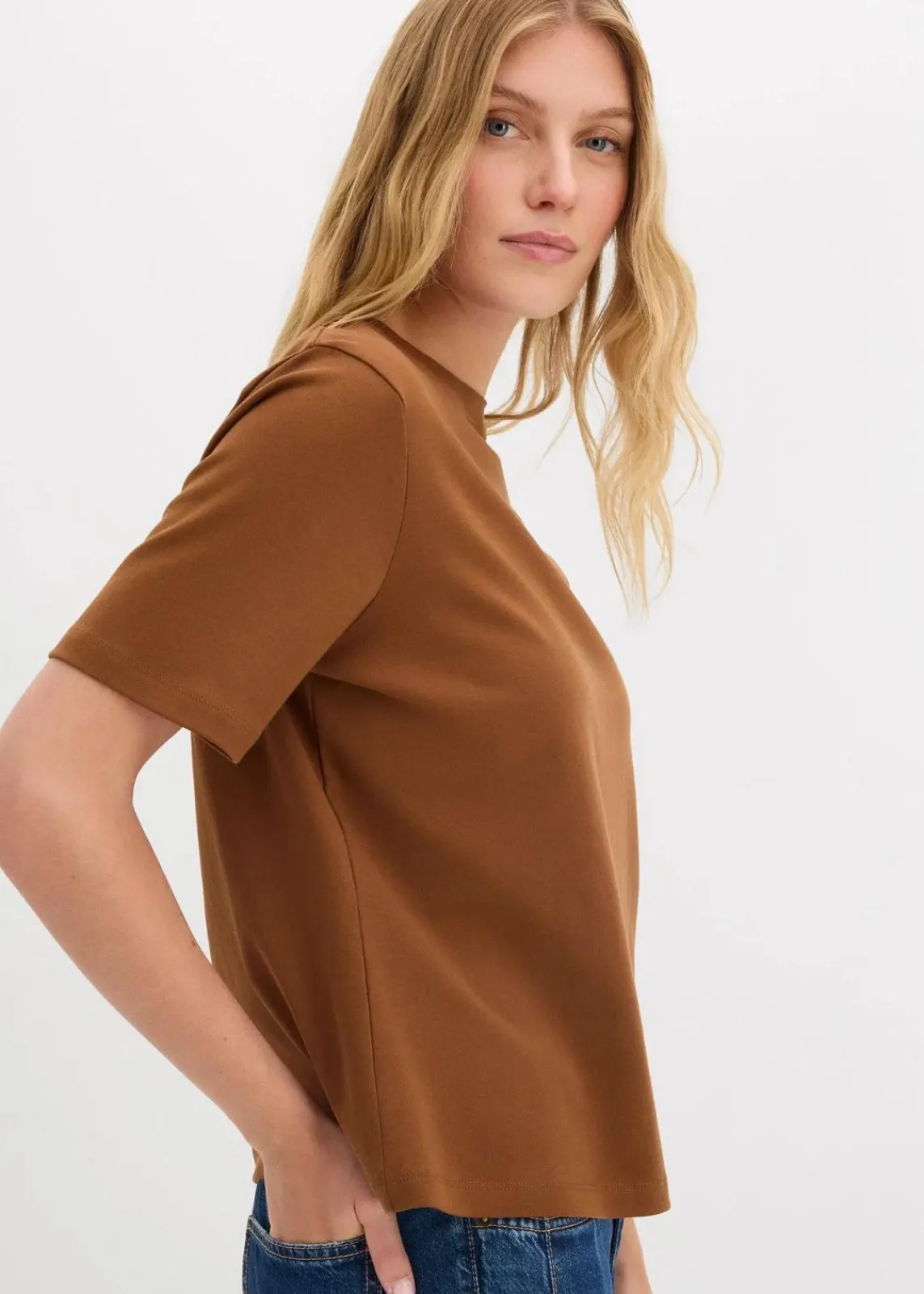 bonprix Bekleidung·Röcke|Nachhaltigere Materialien|T-Shirt aus reiner schwerer Bio-Baumwolle gewürzbraun