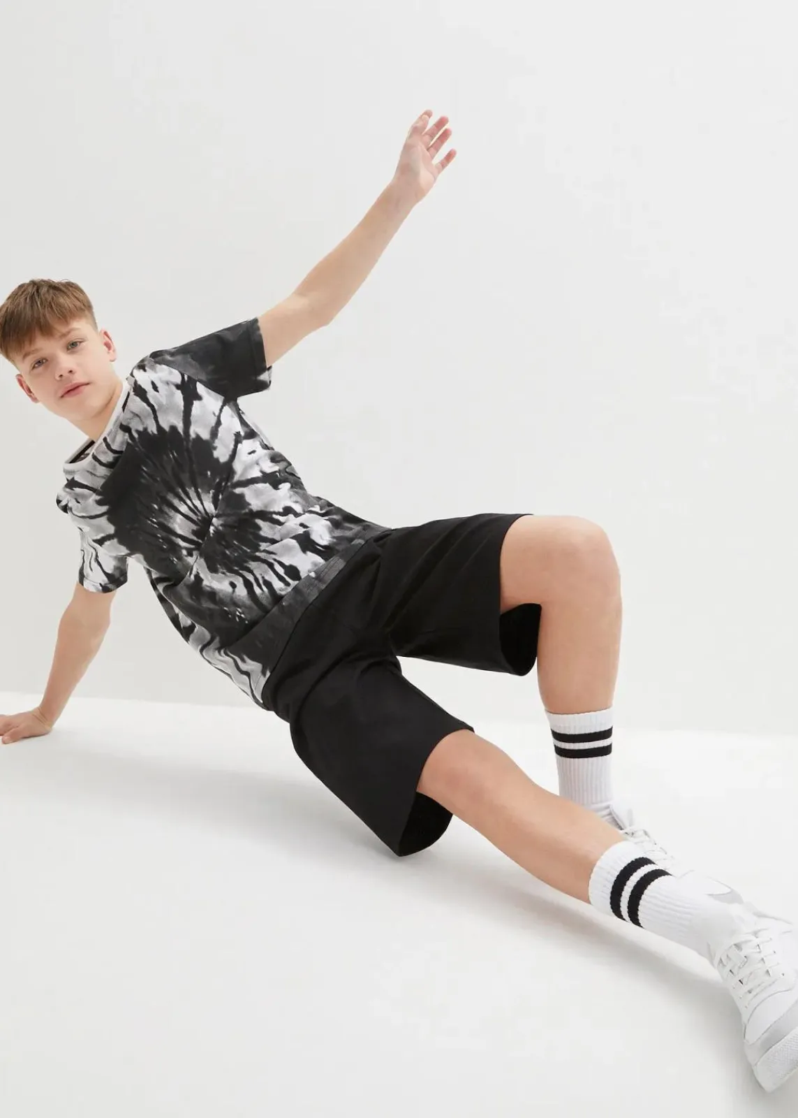 T-Shirt und Jersey-Bermuda (2-tlg.Set) aus reiner Bio-Baumwolle|bonprix Sale