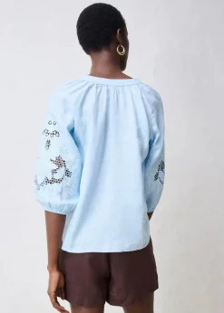 bonprix Premium|Blusen & Tuniken|Tunika aus reinem Leinen, mit Lochstickerei eisblau