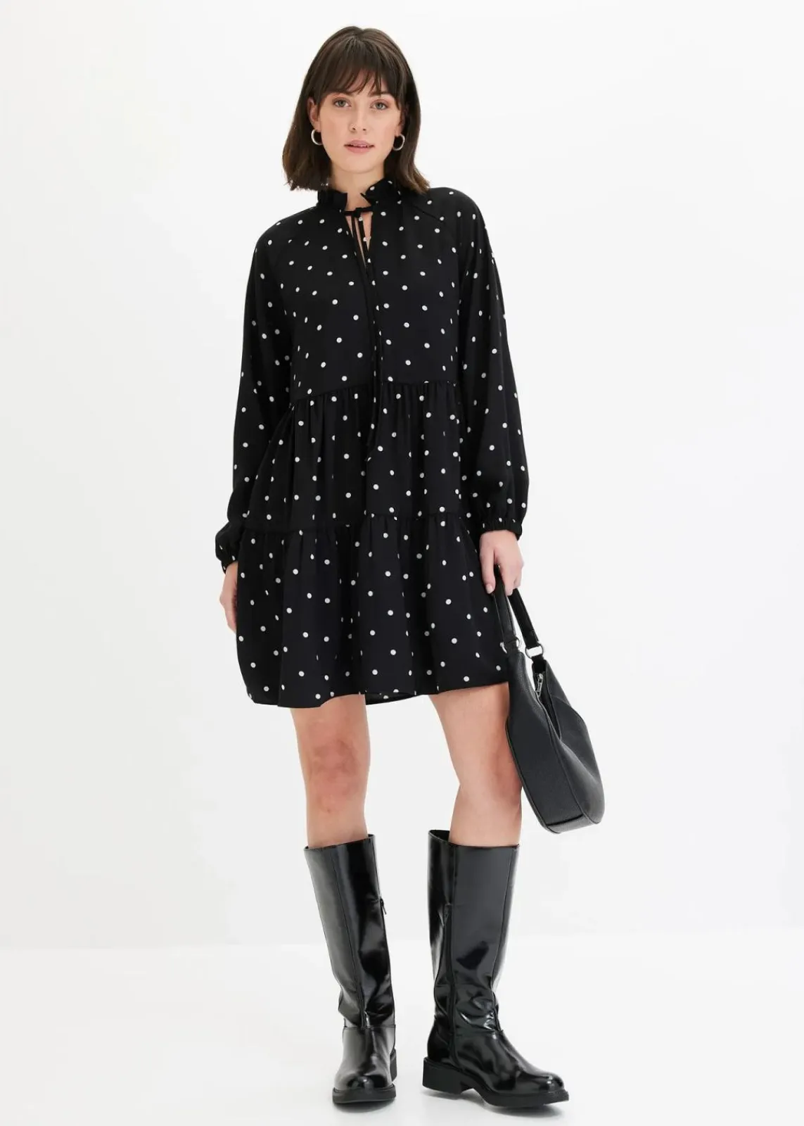 bonprix Bekleidung·Pullover & Strickjacken|Kleider|Tunika-Kleid schwarz/weiß gepunktet