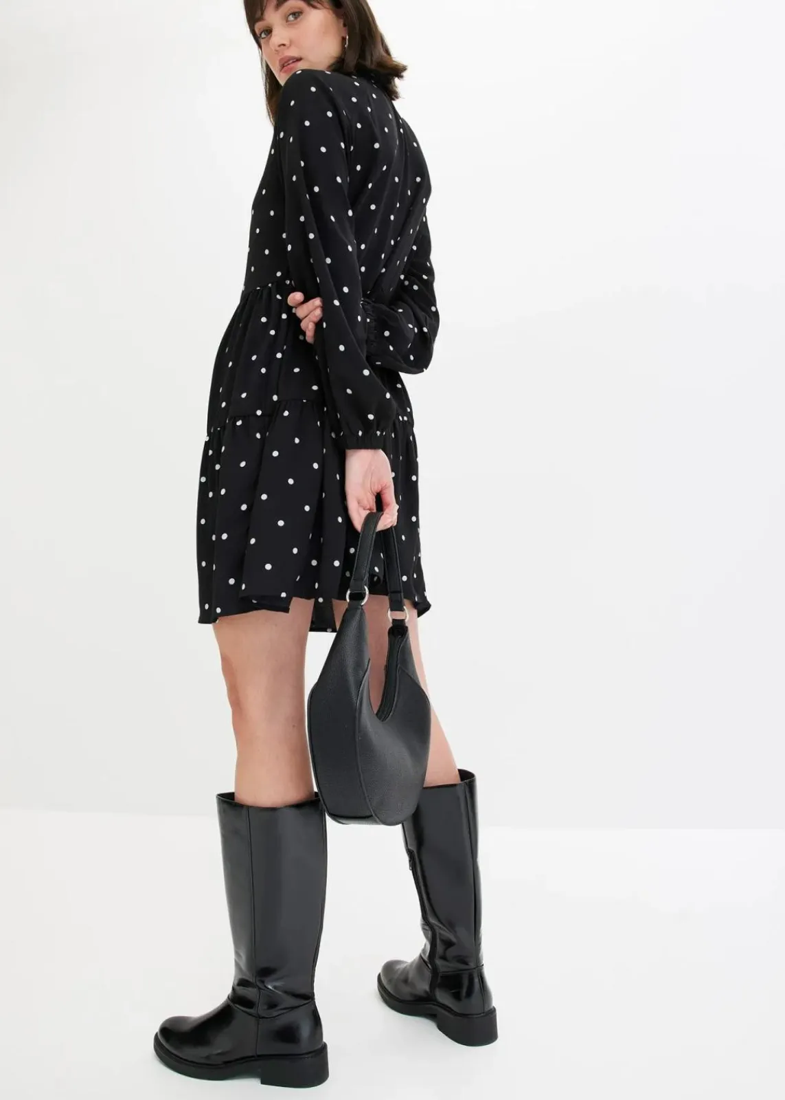 bonprix Bekleidung·Pullover & Strickjacken|Kleider|Tunika-Kleid schwarz/weiß gepunktet