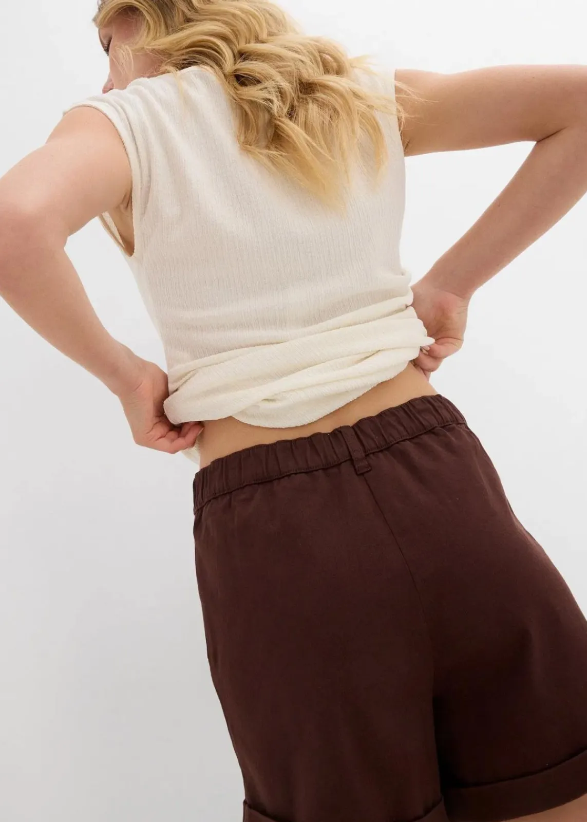 bonprix Bekleidung·Outdoorbekleidung|Bekleidung·Kleider|Twill-Shorts mit hohem Bund terrabraun