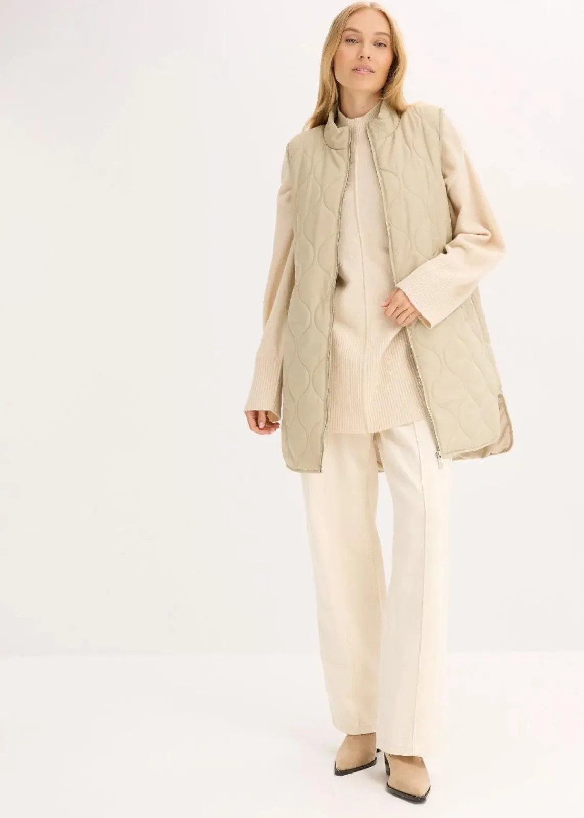 bonprix Bekleidung·Hosen|Jacken & Mäntel|Ultraleichte Steppweste mattschilf