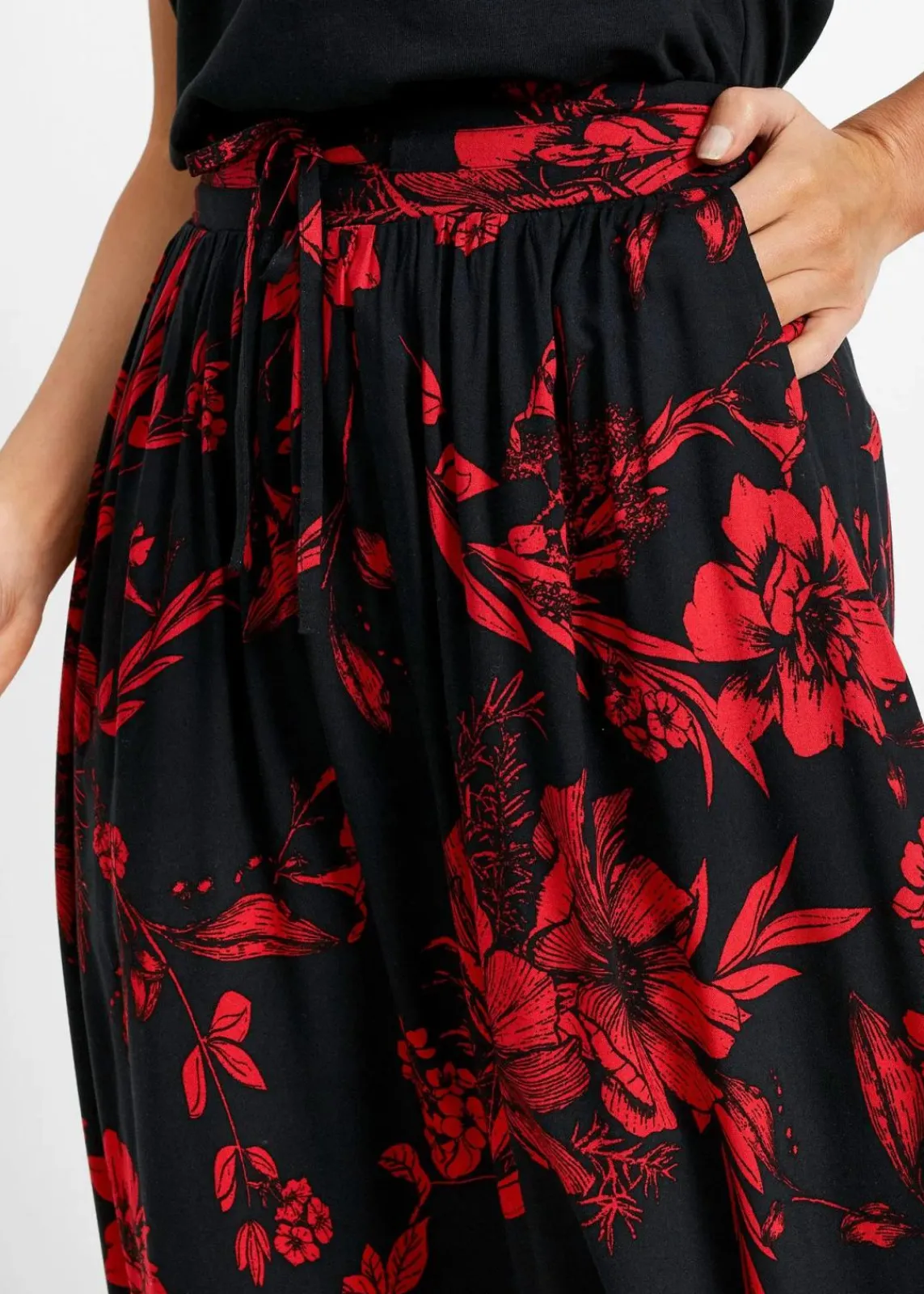 bonprix Röcke|Bekleidung·Sportbekleidung|Viskose Maxirock schwarz/rot floral