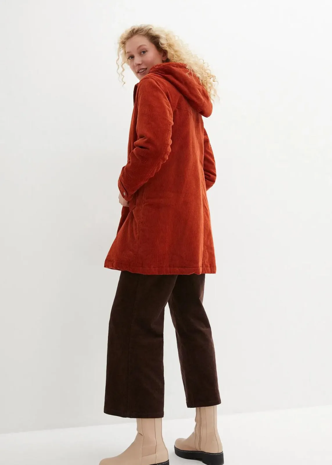 Warmer Cord-Parka mit Teddy-Futter in der Kapuze, in A-Linie|bonprix Sale