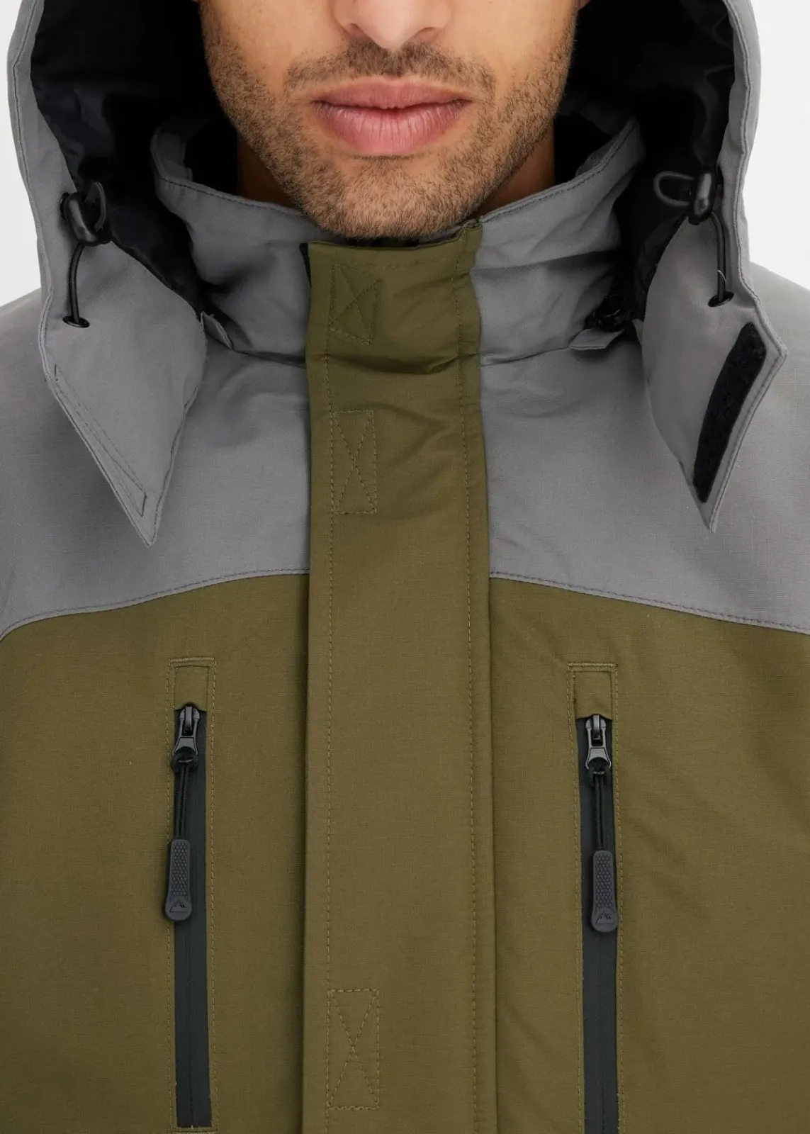 wasserdichte Winter-Funktionsjacke mit abnehmbarer Kapuze|bonprix Outlet