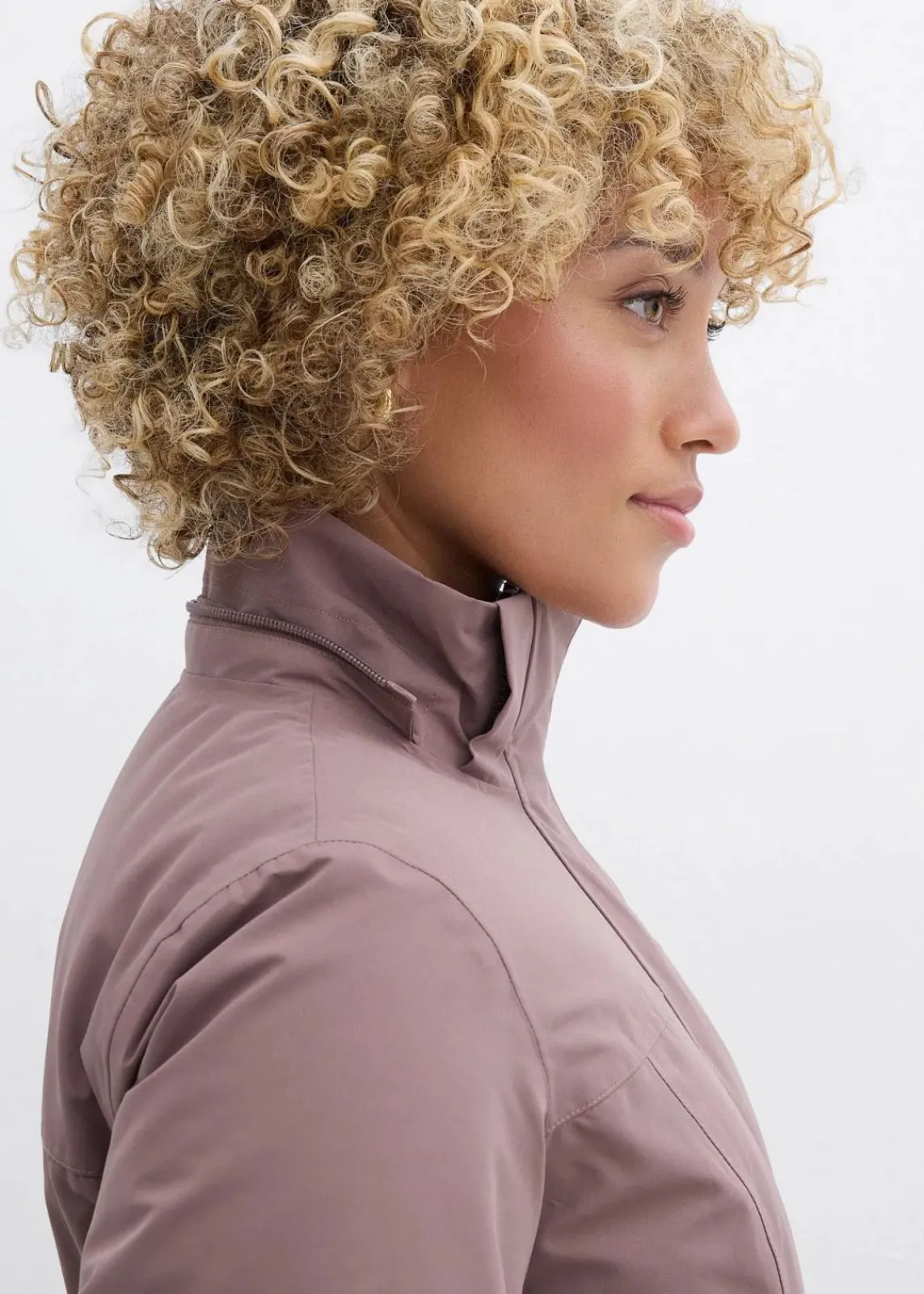 wasserdichter Outdoor-Mantel mit Fellimitat|bonprix