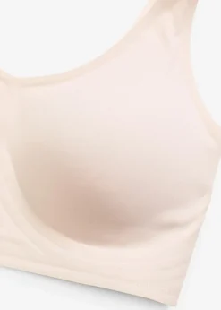 ​​​​Wattierter Feel Comfort Lasercut T-Shirt BH ohne Bügel|bonprix Best