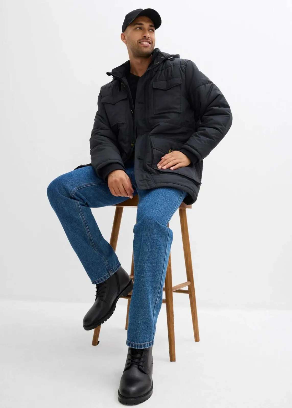 wattierter Stepp-Parka mit aufgesetzten Taschen und abnehmbarer Kapuze|bonprix Best