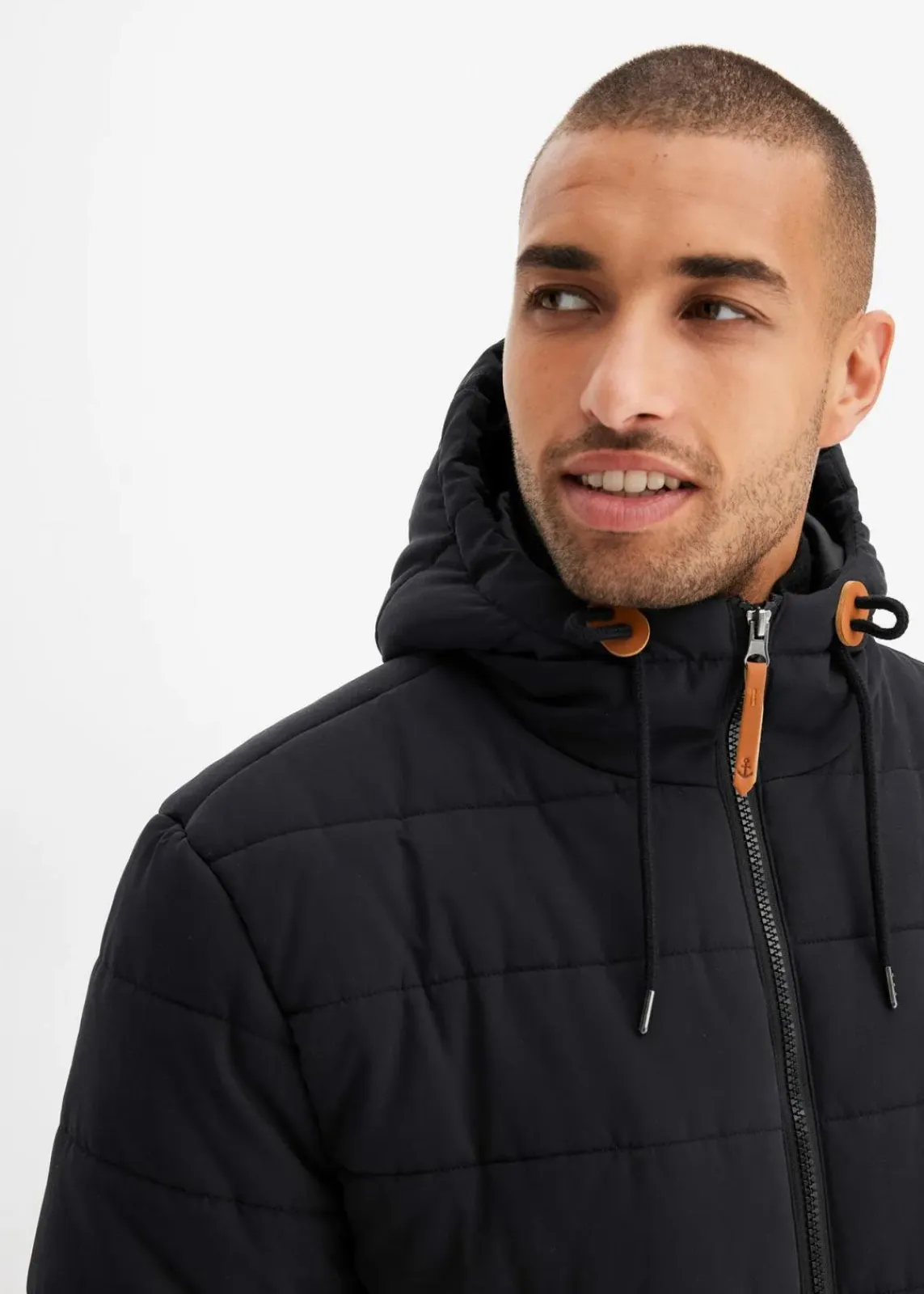 wattierter Stepp-Parka mit Kapuze und Lederimitat-Details|bonprix Hot