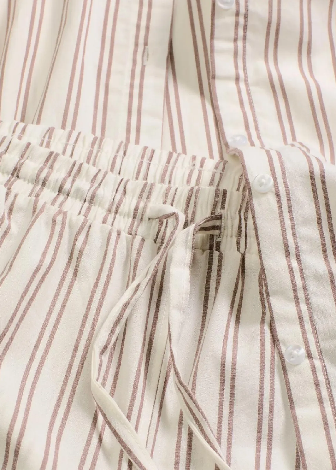 bonprix Wäsche·Homewear|Wäsche·Nachtwäsche|Weit geschnittener Loungewear Hausanzug aus gewebter Baumwolle natur/mattbraun gestreift