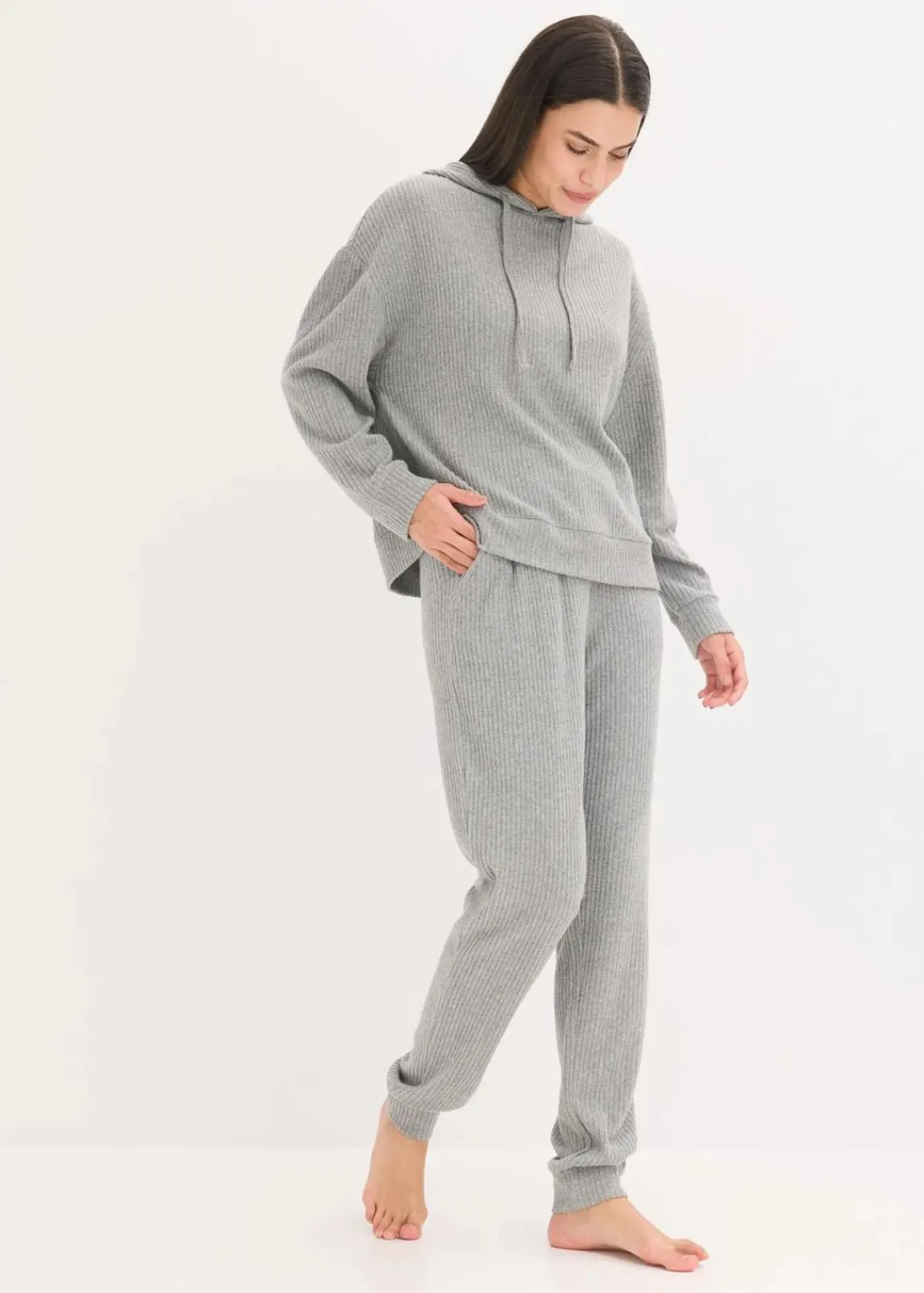 bonprix Wäsche·Homewear|Wäsche·Nachtwäsche|Weit geschnittener Loungewear Hausanzug aus weicher Rippe grau meliert