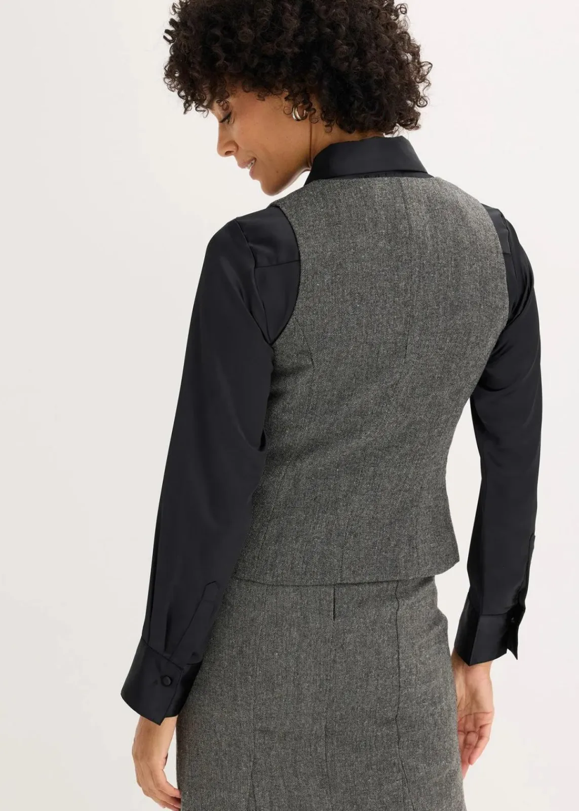 bonprix Bekleidung·Hosen|Jacken & Mäntel|Weste schwarz/wollweiß meliert