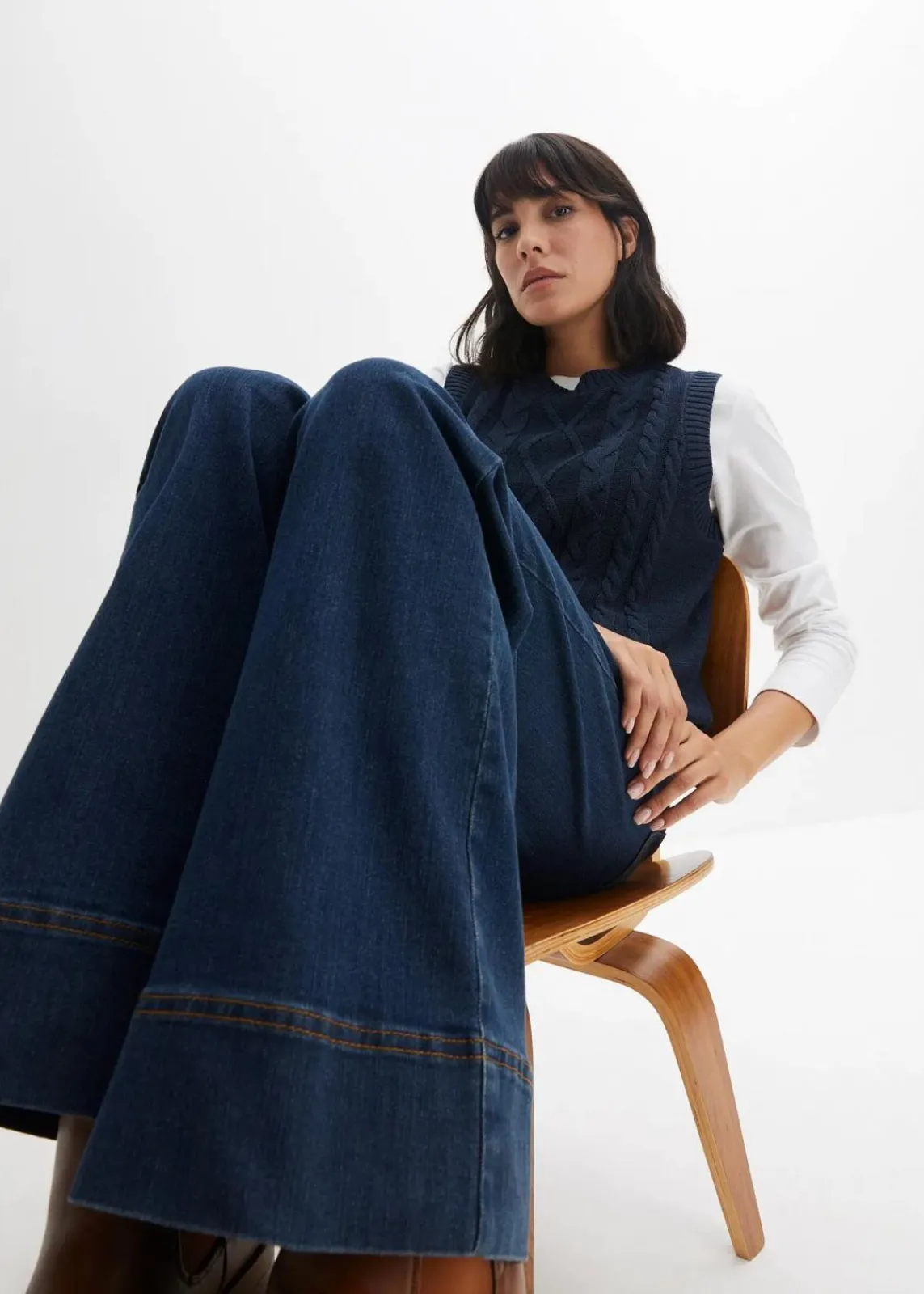 bonprix Jeans|Kurzgrößen|Wide- Leg Jeans Mid Waist, Komfort-Stretch nachtblau denim