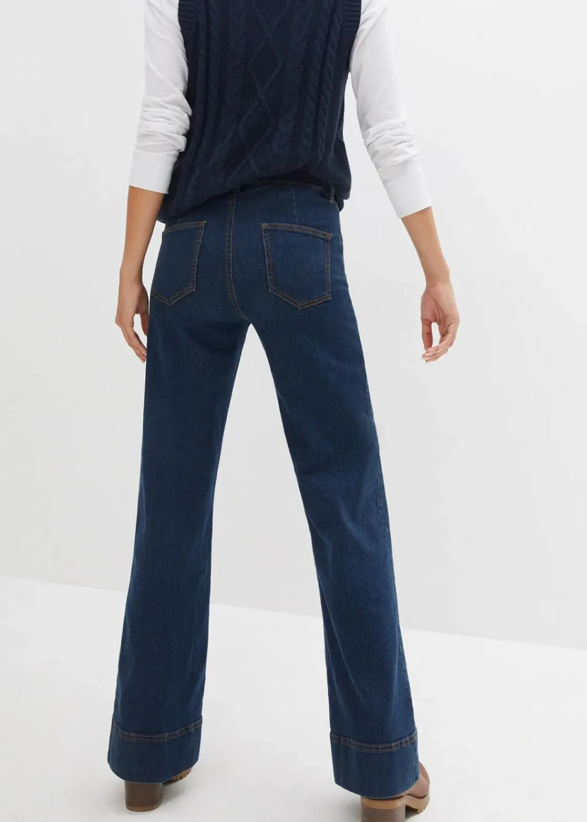 Wide- Leg Jeans Mid Waist, Komfort-Stretch|bonprix Hot