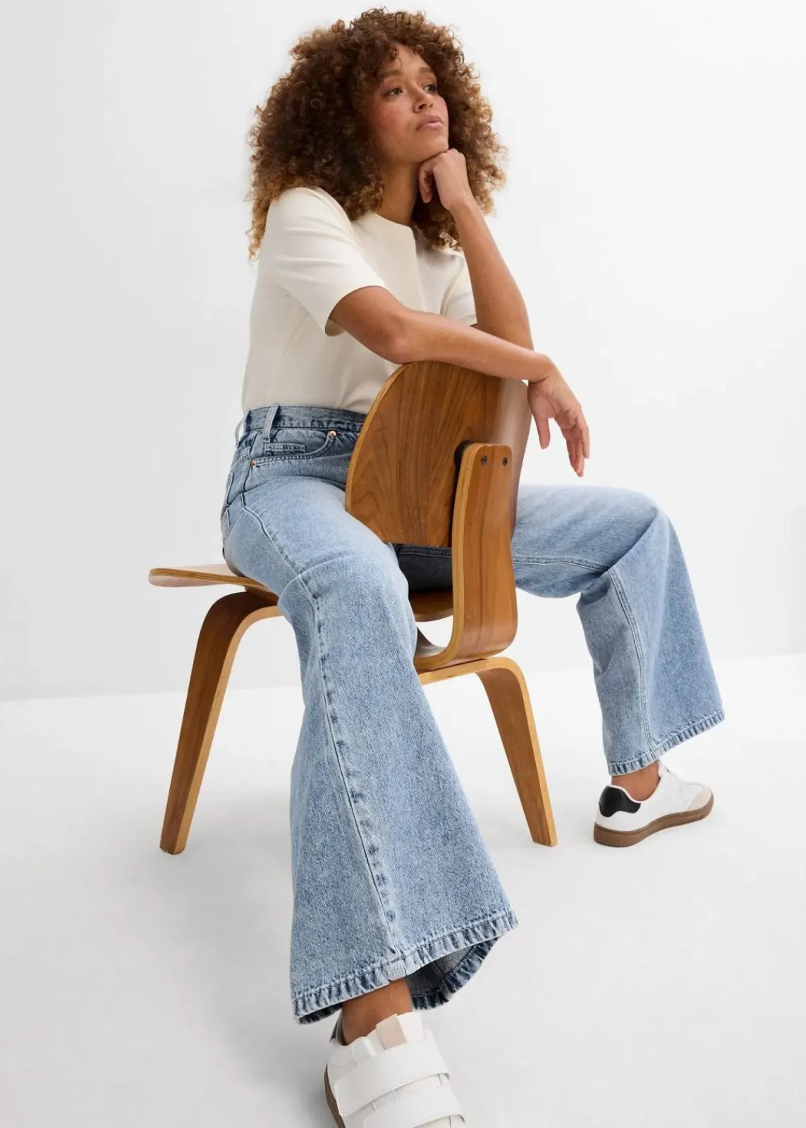 Wide-Leg-Jeans Mid Waist, Low Stretch|bonprix Online
