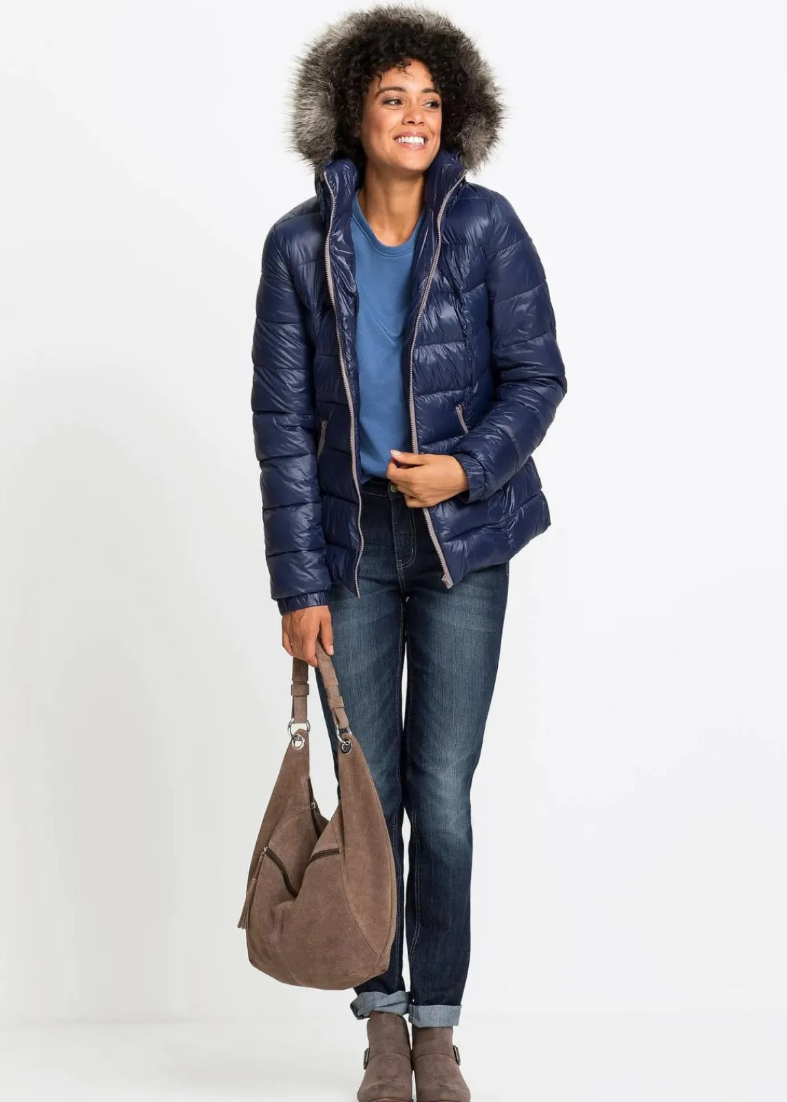 Winterjacke mit Kapuze|bonprix Hot