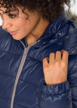 Winterjacke mit Kapuze|bonprix Hot