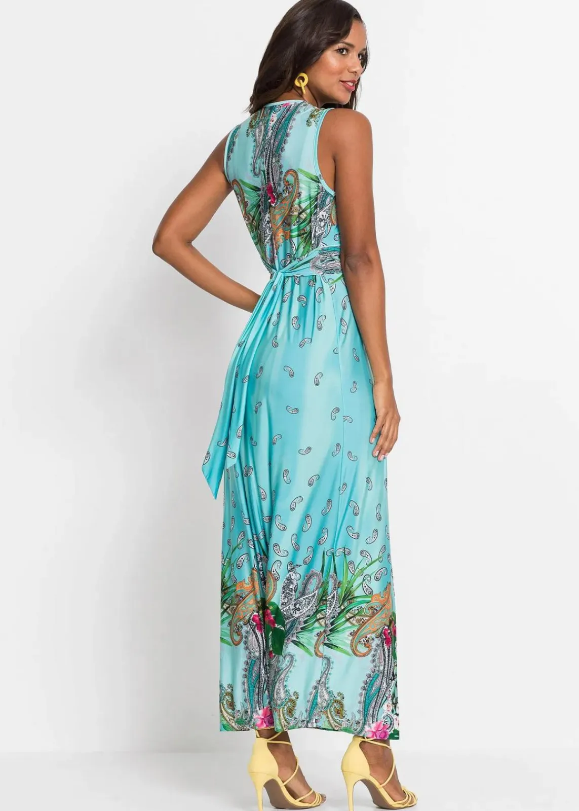 Zauberhaftes Maxikleid mit schönem Muster|bonprix Sale