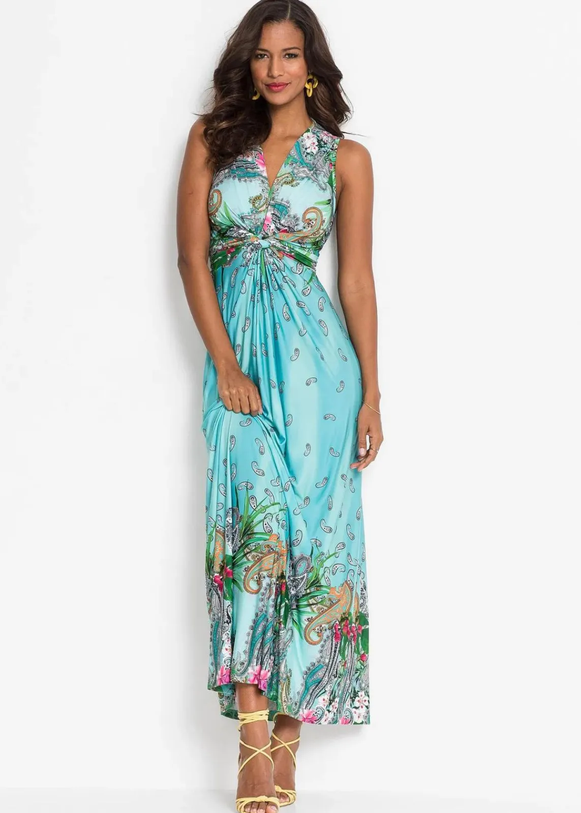 Zauberhaftes Maxikleid mit schönem Muster|bonprix Sale